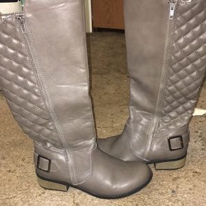 Grey quilted riding boots